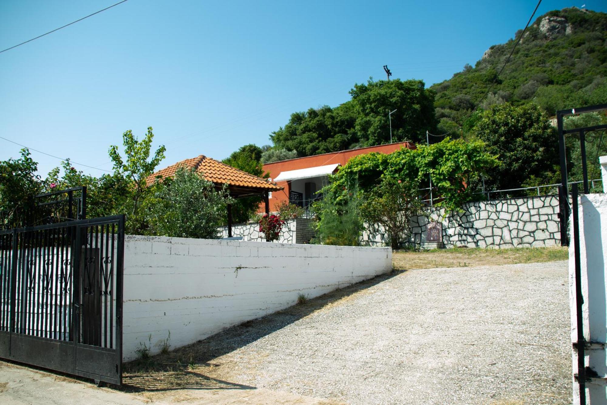 Paradise Residency Nea Iraklitsa Экстерьер фото